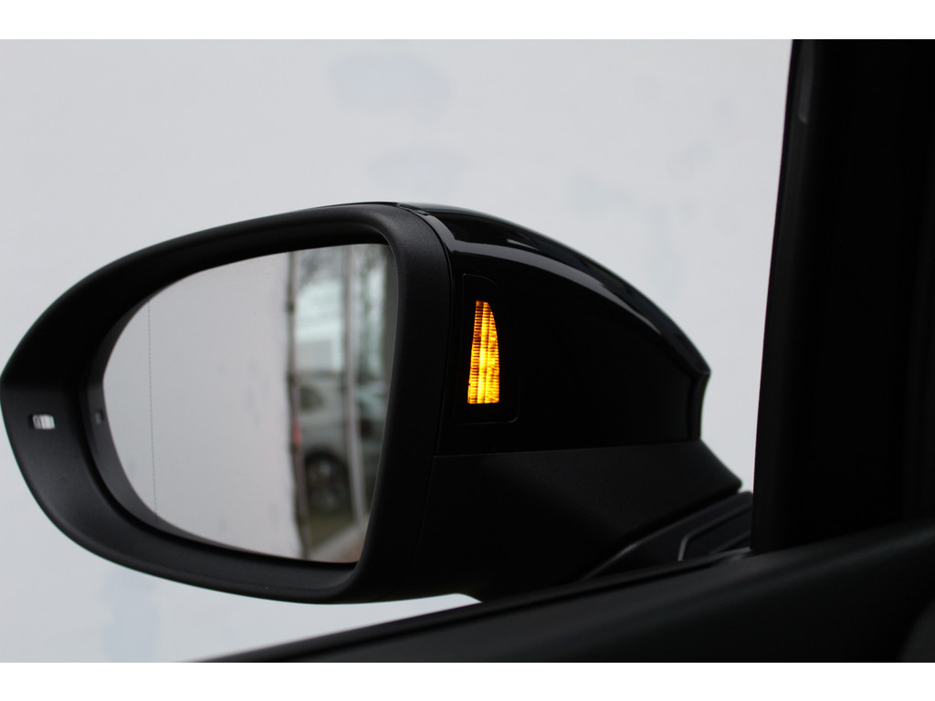 Volkswagen Golf 1.5 eHybrid GTE 48249114-36.jpg | LSN Lease