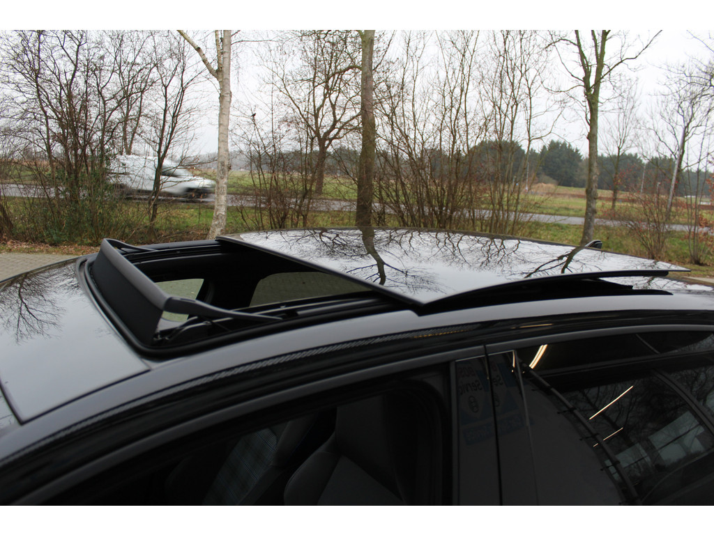 Volkswagen Golf 1.5 eHybrid GTE 48249114-39.jpg | LSN Lease