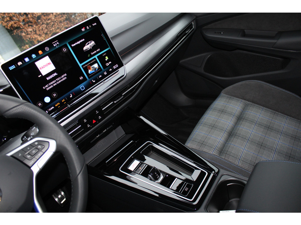 Volkswagen Golf 1.5 eHybrid GTE 48249114-54.jpg | LSN Lease