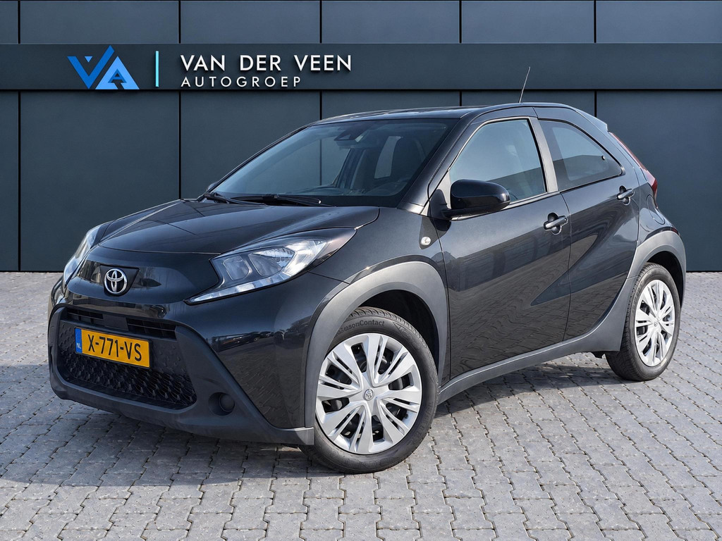 Toyota Aygo X 1.0 VVT-i MT Play 56570255-0.jpg | LSN Lease