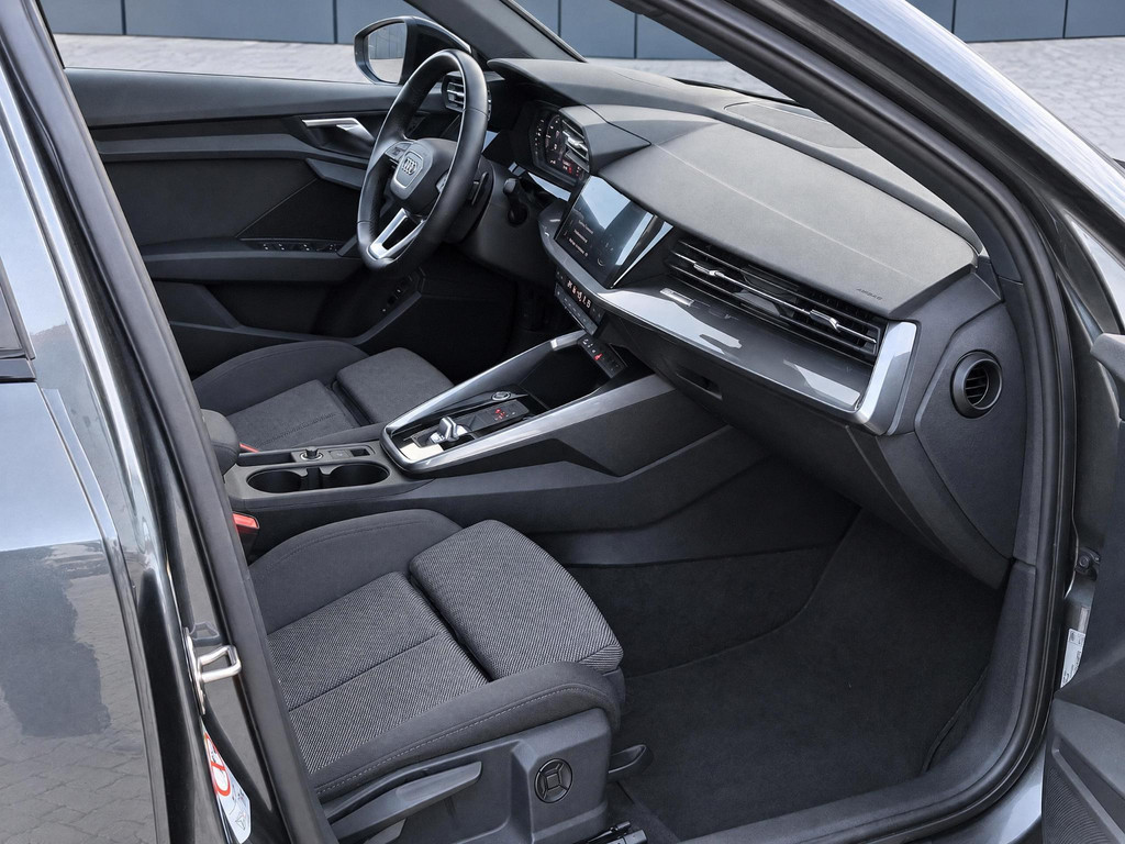 Audi A3 Sportback 45 TFSI e S edition Competition 57761590-39.jpg | LSN Lease